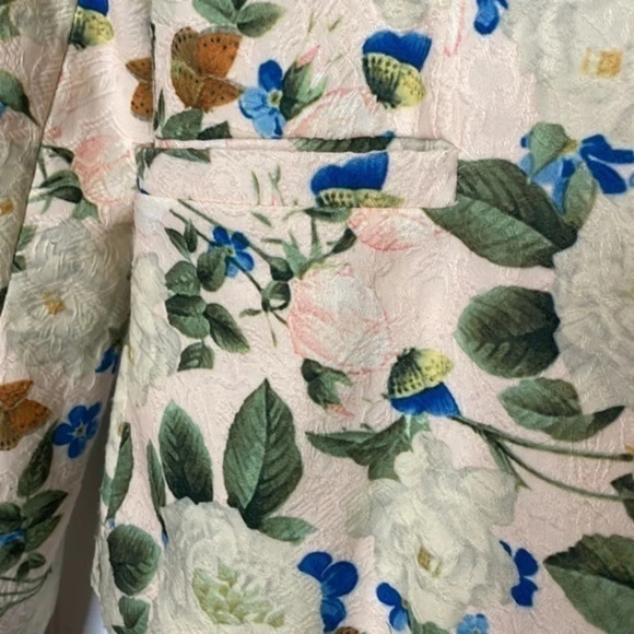 Smashed Lemon Floral/Butterfly Blazer Size 10 - Picture 7 of 13